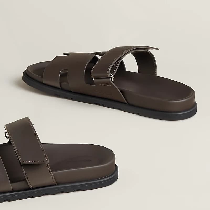 Hermès Chypre sandals, chocolate brown